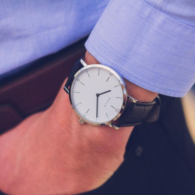 Bosun Bermuda 40mm in Silver with Black Croco Strap 👀